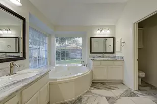 1315 Crescent Pkwy Ct, Houston, TX 77094 - Photo 18