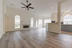 1315 Crescent Pkwy Ct, Houston, TX 77094 - Photo 8