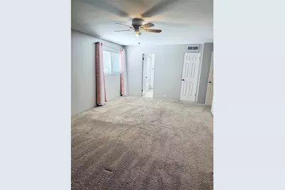 2121 Fountain View Drive #92E, Houston, TX 77057 - Photo 12