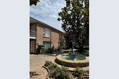 2121 Fountain View Drive #92E, Houston, TX 77057 - Photo 2
