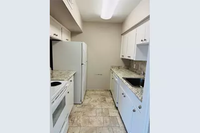 2121 Fountain View Drive #92E, Houston, TX 77057 - Photo 8