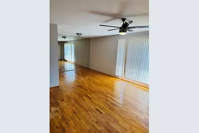 2121 Fountain View Drive #92E, Houston, TX 77057 - Photo 4