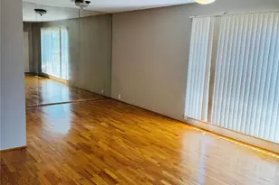 2121 Fountain View Dr, Houston, TX 77057 - Photo 4