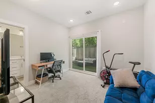 707 Apogee Trl, Houston, TX 77022 - Photo 8