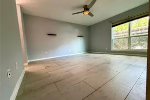 5005 Georgi Ln, Houston, TX 77092 - Photo 14