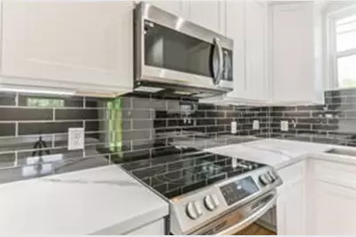 7330 Krueger Road #A and B, Houston, TX 77033 - Photo 14