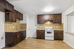 12514 Gotham Dr, Houston, TX 77089 - Photo 8