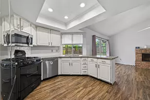 5311 Summit Lodge Dr, Katy, TX 77449 - Photo 8