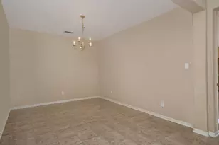 78 E Foxbriar Forest Cir, The Woodlands, TX 77382 - Photo 6
