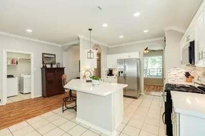 13808 Stark Bridge Lane, Rosharon, TX 77583 - Photo 10