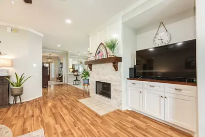 13808 Stark Bridge Lane, Rosharon, TX 77583 - Photo 18