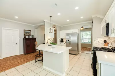 13808 Stark Bridge Lane, Rosharon, TX 77583 - Photo 8
