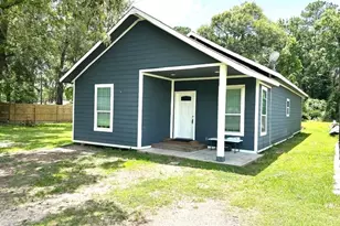 17884 Crystalwood Ct, New Caney, TX 77357 - Photo 1