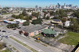 2407 Southmore Blvd, Houston, TX 77004 - Photo 2