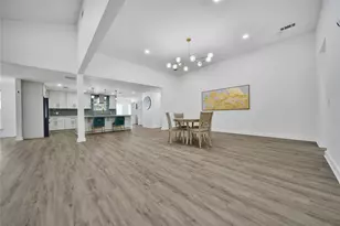 11530 Wickersham Ln, Houston, TX 77077 - Photo 14