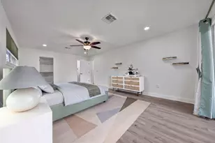 11530 Wickersham Ln, Houston, TX 77077 - Photo 24