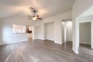 21714 Falcongate Ct, Humble, TX 77338 - Photo 10