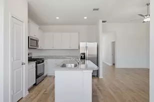 1613 Jean Mdw Dr, Rosenberg, TX 77471 - Photo 6