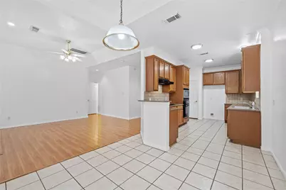2106 Hawks Road, Missouri City, TX 77489 - Photo 10