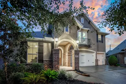 4902 Cancun Hills Court, Fulshear, TX 77441 - Photo 2