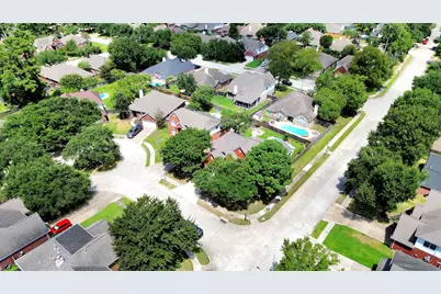 11102 Oak Mesa Court, Houston, TX 77070 - Photo 36