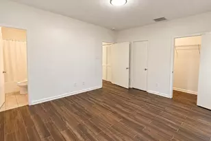 10919 View Pointe Ln, Houston, TX 77034 - Photo 4