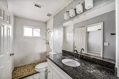 6015 W Airport Boulevard, Houston, TX 77035 - Photo 18