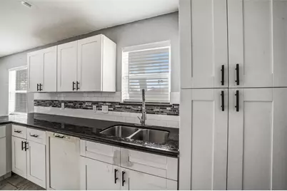 6015 W Airport Boulevard, Houston, TX 77035 - Photo 12