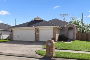 3323 Red Cedar Dr, Baytown, TX 77521 - Photo 1