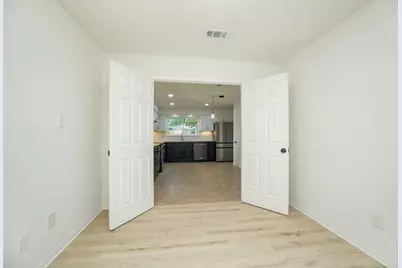 12414 Campos Drive, Houston, TX 77065 - Photo 20