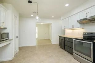 12414 Campos Dr, Houston, TX 77065 - Photo 18