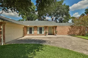 12414 Campos Dr, Houston, TX 77065 - Photo 2