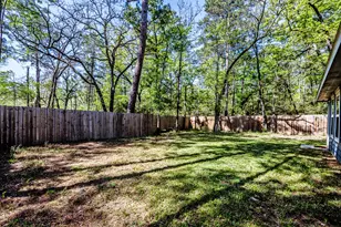 28605 Cedar Ct, Huntsville, TX 77320 - Photo 26
