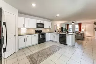 28605 Cedar Ct, Huntsville, TX 77340 - Photo 6