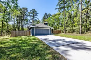 28605 Cedar Ct, Huntsville, TX 77340 - Photo 2