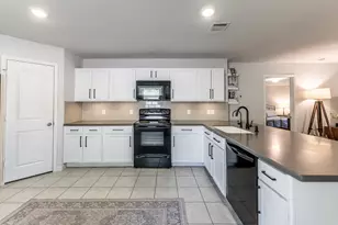 28605 Cedar Ct, Huntsville, TX 77320 - Photo 12