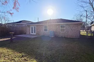 214 S Texas St, Texas City, TX 77591 - Photo 20