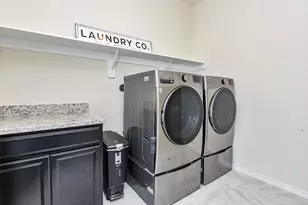 10310 Marston Vineyard Dr, Houston, TX 77025 - Photo 22