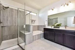 10310 Marston Vineyard Dr, Houston, TX 77025 - Photo 16