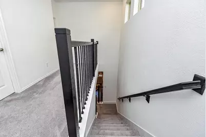 10310 Marston Vineyard Drive, Houston, TX 77025 - Photo 18