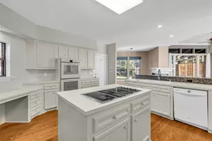 566 Edgewood Dr, Montgomery, TX 77356 - Photo 18