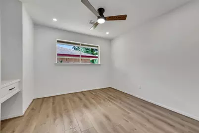 1617 Wavecrest Lane, Houston, TX 77062 - Photo 36