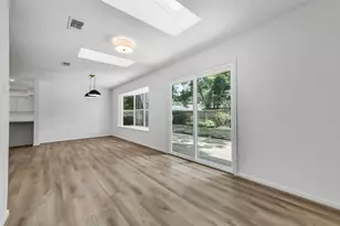1617 Wavecrest Ln, Houston, TX 77062 - Photo 18