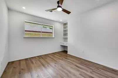 1617 Wavecrest Lane, Houston, TX 77062 - Photo 32