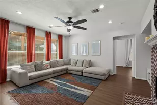 4304 Keystone Tr, Pearland, TX 77584 - Photo 14