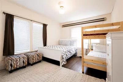 2509 Whitney Street #B, Houston, TX 77006 - Photo 1