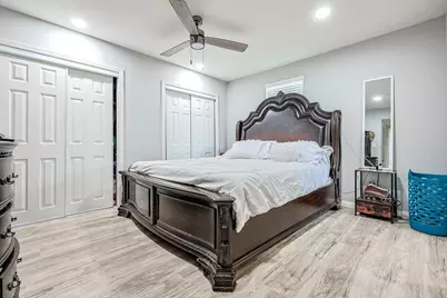 8619 Pottinger Drive, Houston, TX 77083 - Photo 18