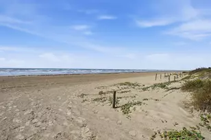 11622 Beachside, Galveston, TX 77554 - Photo 46