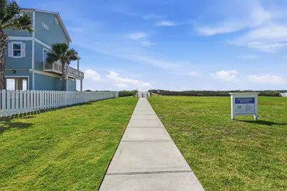 11622 Beachside, Galveston, TX 77554 - Photo 44