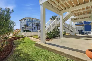 11622 Beachside, Galveston, TX 77554 - Photo 32